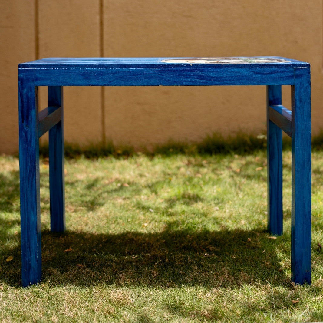 Hand-painted product by Bela